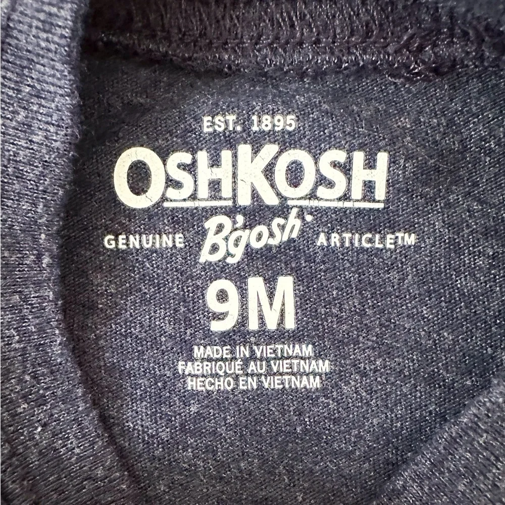 OshKosh B’gosh | Lift the Flap T-Shirt (9 mos) 🪐